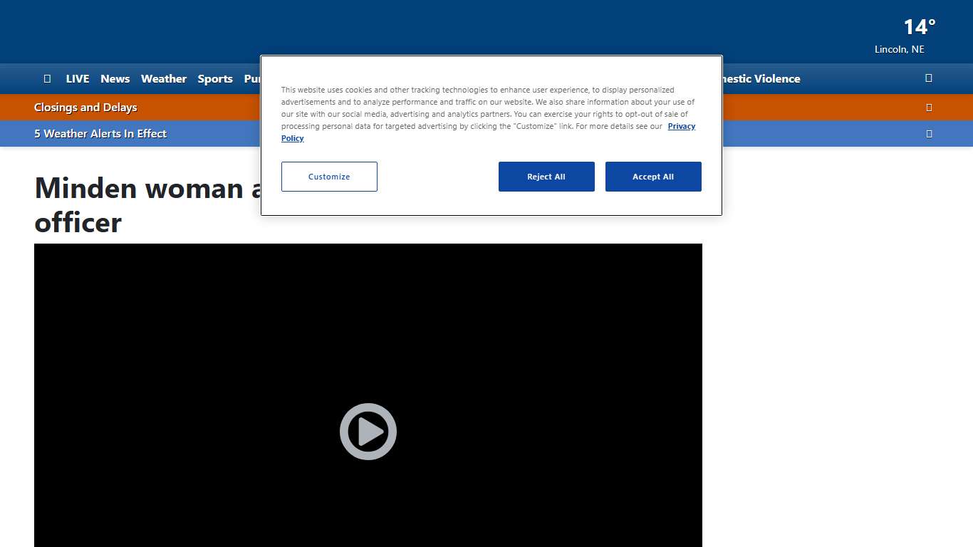 Minden woman accused of impersonating an officer